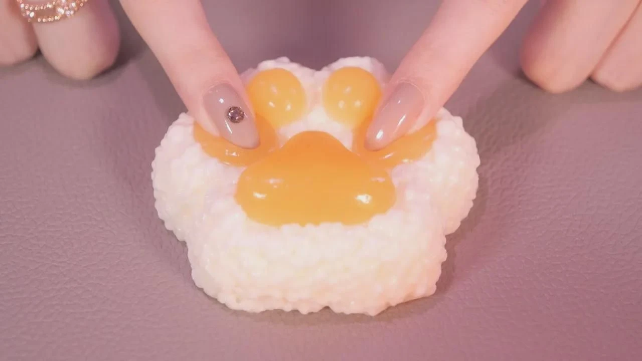 Coromo Sara. ASMR：专为极度渴望睡眠的人准备的 ASMR 内容 😴 99.9% 的人都能睡足 3 小时以上（无人声）