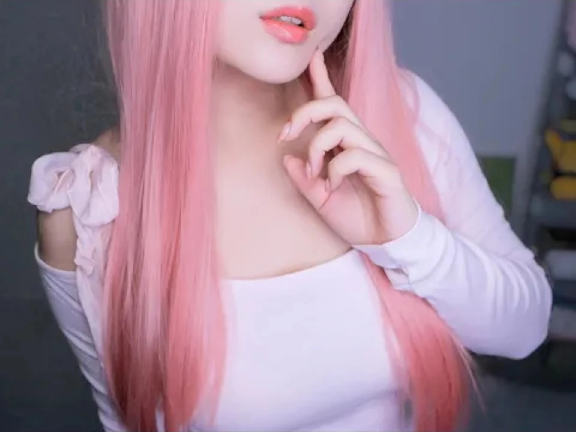 ASMR MELODY: 史上最酥麻的触发词