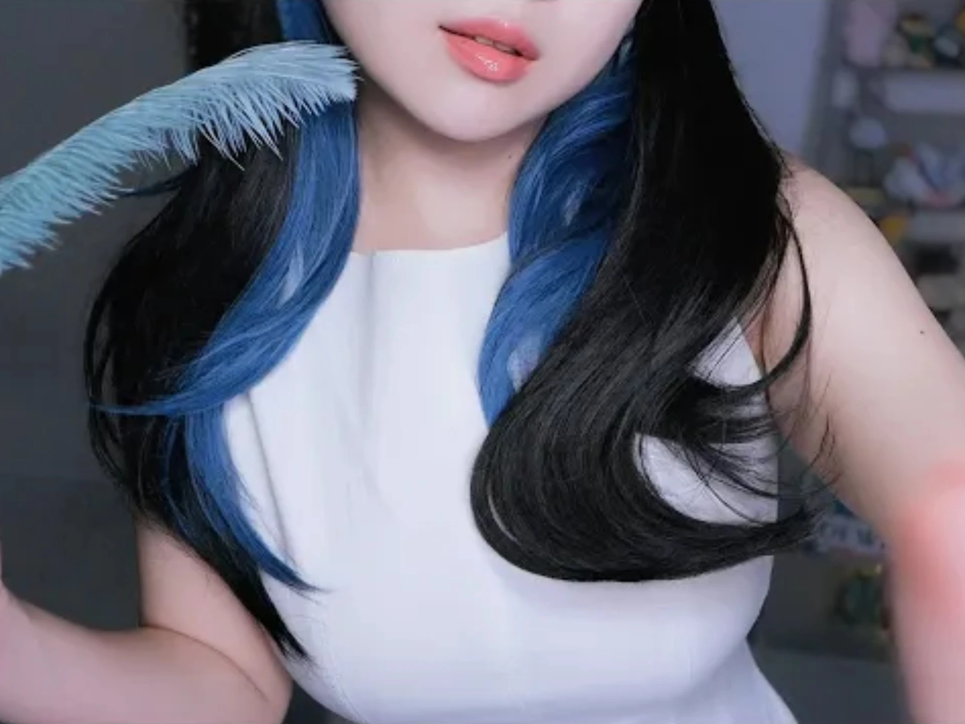 ASMR MELODY 在10分钟内入睡(缓慢的个人注意力放松)