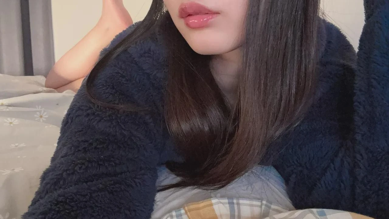 ASMR Cham：睡眠轻语，专为此刻想要入睡的人准备 😴