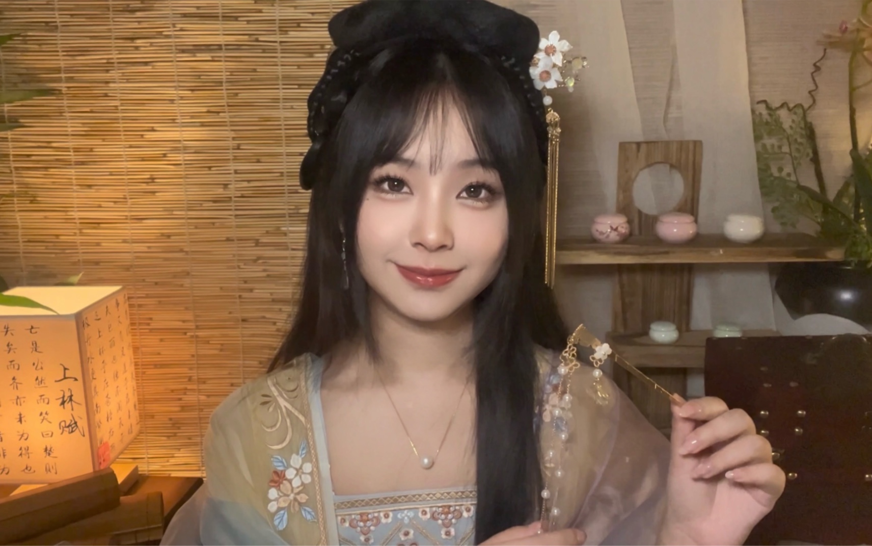 古风ASMR｜顽皮小姐为丫鬟化妆打扮｜剧情向｜轻语人声｜触发音｜敲击音｜化妆助眠