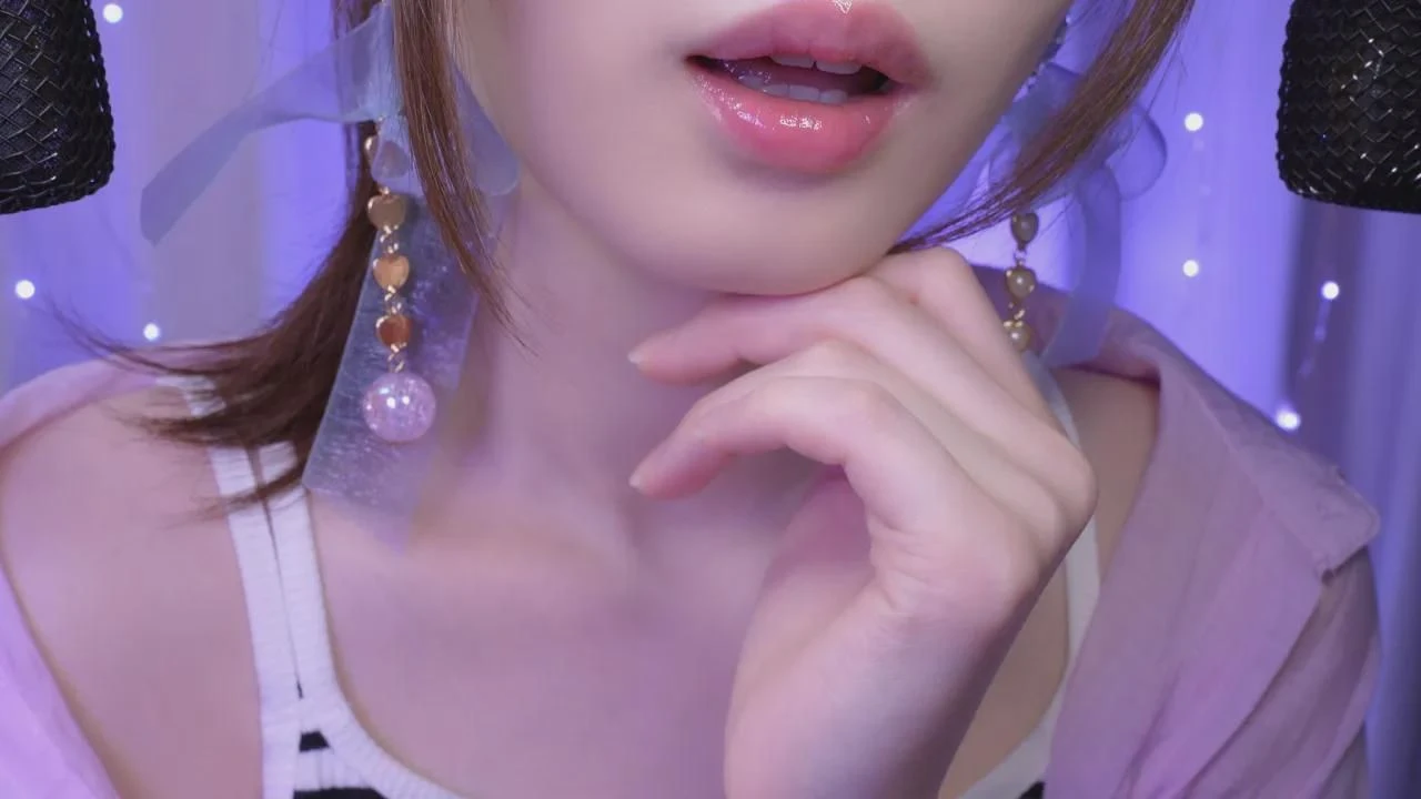 ASMR Cham：深深地轻声低语传入你的耳中 👉（耳对耳，轻声细语）