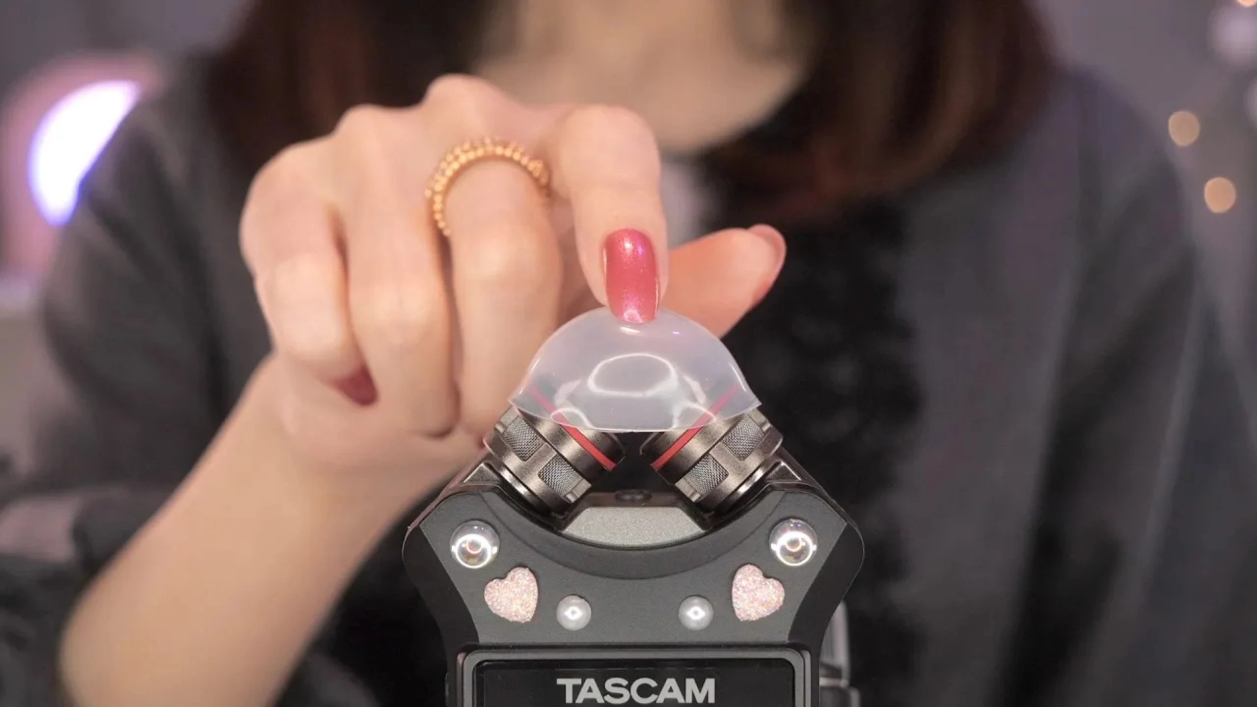 Coromo Sara. ASMR：ASMR刺痛+困倦脑刺激触发，tascam触发
