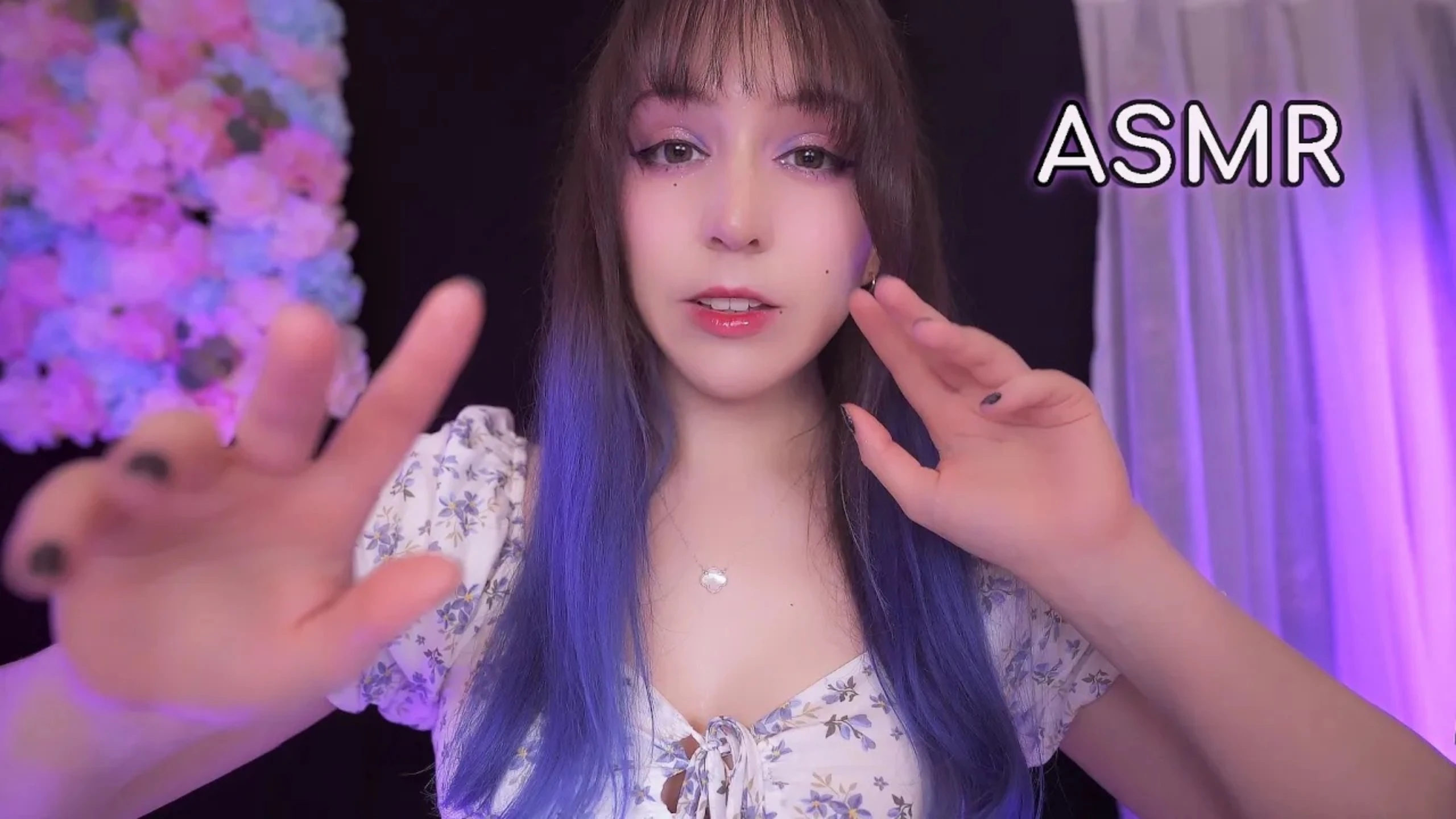 Noa ASMR：ASMR 你在我的腿上入睡｜在雨夜为你轻唱、守护并轻轻盖好被子
