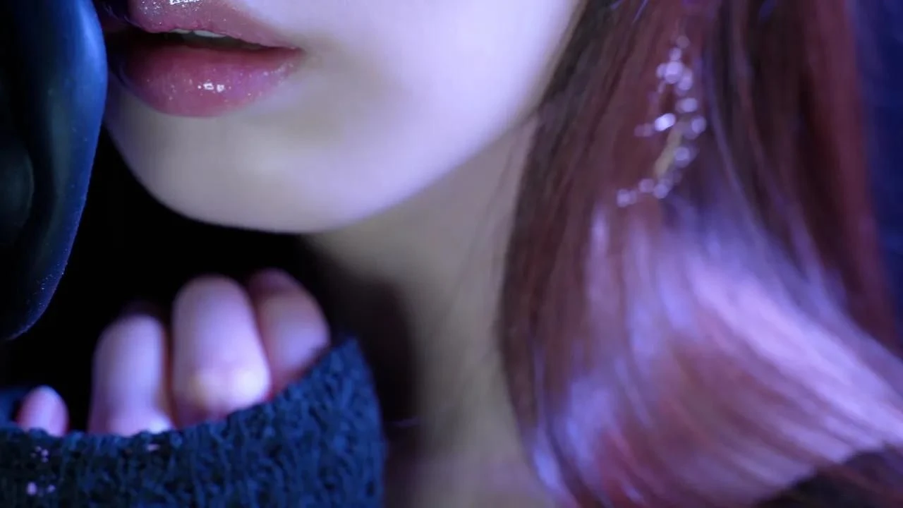 ASMR Cham：3D影像特写 湿润低语