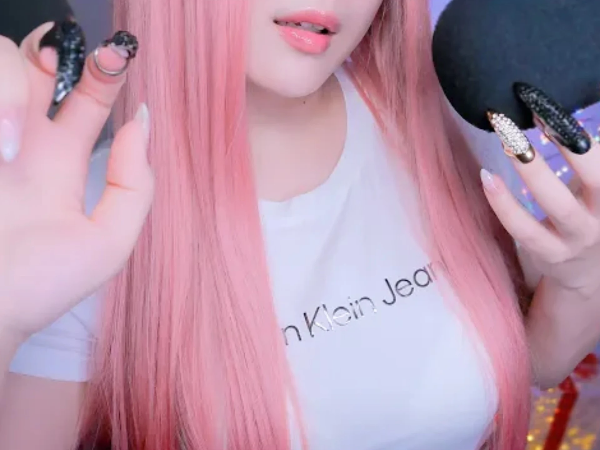 ASMR MELODY：抓着你的后脑勺让你入睡