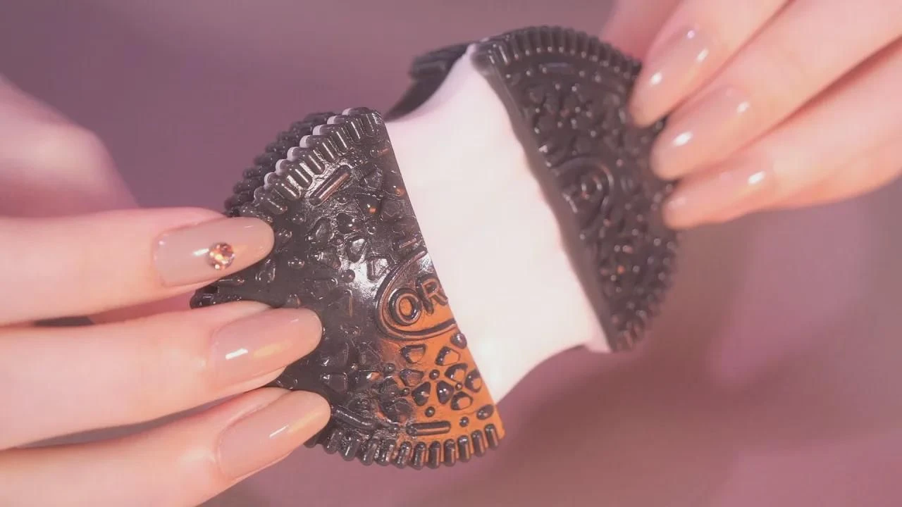 Coromo Sara. ASMR：能让你放松并入睡的触发因素（无人声）